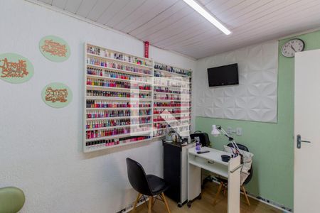 Casa à venda com 150m², 2 quartos e 2 vagasEscritório 2