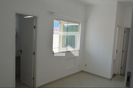 Sala de apartamento para alugar com 2 quartos, 40m² em Taquara, Rio de Janeiro