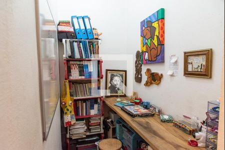 Apartamento à venda com 78m², 2 quartos e sem vagaEscritório