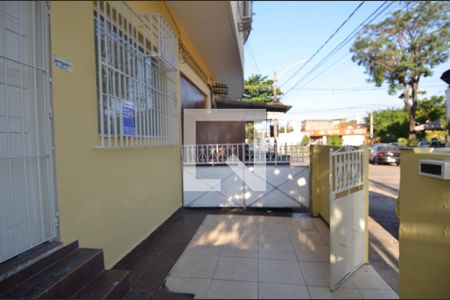 Casa para alugar com 60m², 2 quartos e 1 vagaQuintal