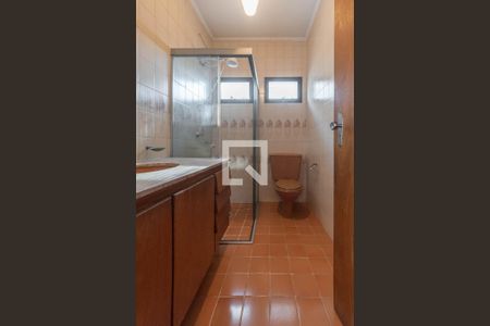 Casa à venda com 158m², 3 quartos e 2 vagasBanheiro Social