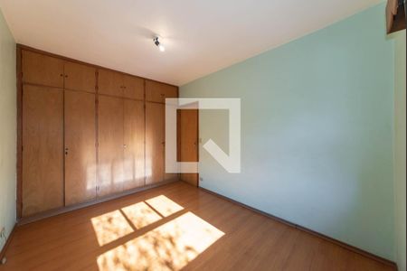 Casa à venda com 158m², 3 quartos e 2 vagasQuarto 1