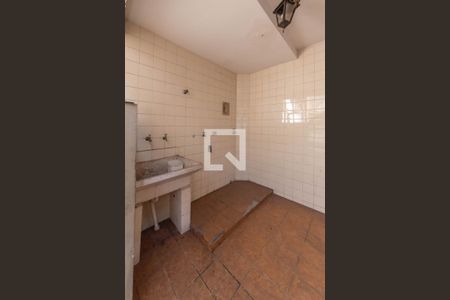 Casa à venda com 158m², 3 quartos e 2 vagasLavanderia