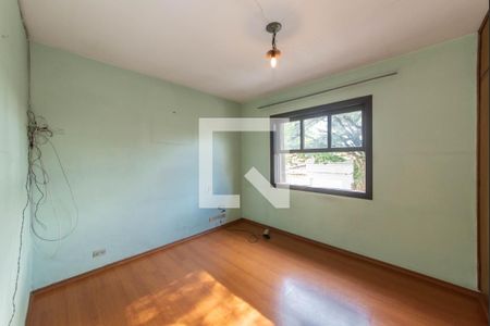 Casa à venda com 158m², 3 quartos e 2 vagasSuíte