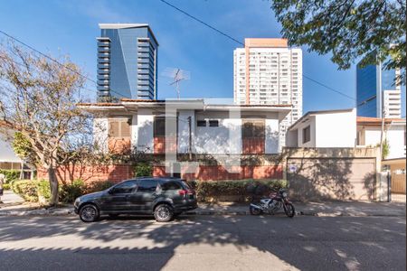 Casa à venda com 158m², 3 quartos e 2 vagasFachada