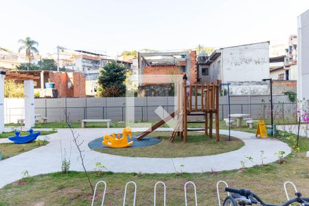 Apartamento para alugar com 42m², 2 quartos e sem vagaÁrea comum - Playground