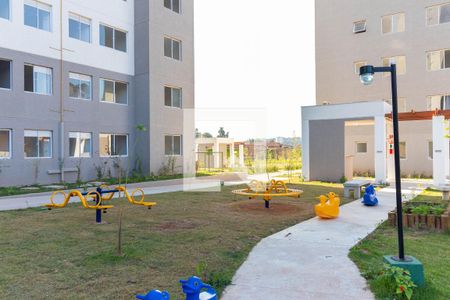 Apartamento para alugar com 42m², 2 quartos e sem vagaÁrea comum - Playground