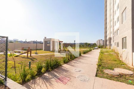 Apartamento para alugar com 42m², 2 quartos e sem vagaÁrea externa