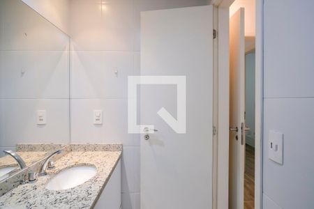 Apartamento para alugar com 69m², 2 quartos e 2 vagasBanheiro da suíte
