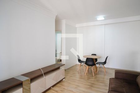 Apartamento para alugar com 69m², 2 quartos e 2 vagasSala