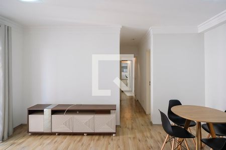 Apartamento para alugar com 69m², 2 quartos e 2 vagasSala