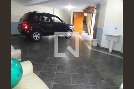 Casa à venda com 232m², 4 quartos e 4 vagas Casa à venda com 232m², 4 quartos e 4 vagasFoto 18