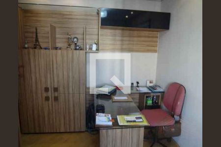 Casa à venda com 232m², 4 quartos e 4 vagas Casa à venda com 232m², 4 quartos e 4 vagasFoto 12