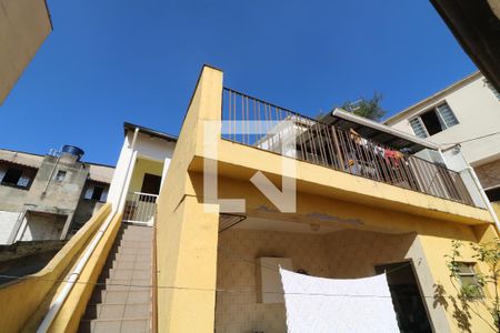 Casa à venda com 309m², 2 quartos e 3 vagasEdícula