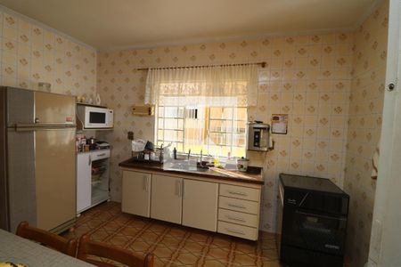 Casa à venda com 309m², 2 quartos e 3 vagasCozinha