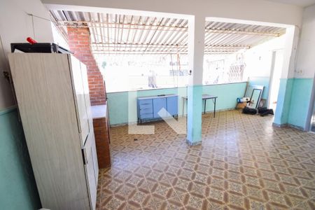 Apartamento à venda com 129m², 3 quartos e 1 vagaÁrea de Serviço