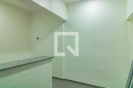 Cozinha de casa para alugar com 2 quartos, 70m² em Jardim Oriental, São Paulo