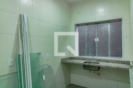 Cozinha de casa para alugar com 2 quartos, 70m² em Jardim Oriental, São Paulo