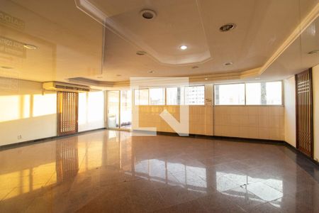 Apartamento para alugar com 36m², 1 quarto e 1 vaga Apartamento para alugar com 36m², 1 quarto e 1 vagaÁrea comum - Salão de festas