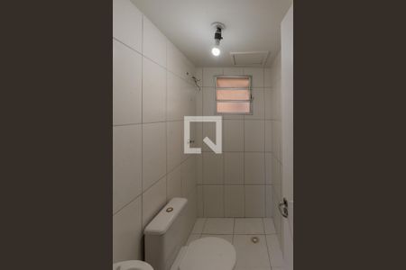 Apartamento para alugar com 58m², 3 quartos e 1 vaga Apartamento para alugar com 58m², 3 quartos e 1 vagaBanheiro da Suíte