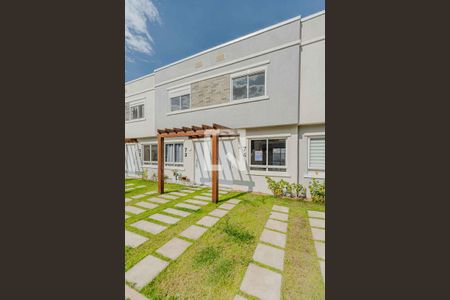 Fachada de casa de condomínio para alugar com 2 quartos, 82m² em Campo Novo, Porto Alegre