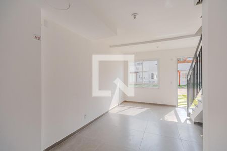 Casa de Condomínio para alugar com 2 quartos, 82m² em Campo Novo, Porto Alegre