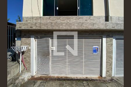 Casa para alugar com 40m², 1 quarto e sem vaga Casa para alugar com 40m², 1 quarto e sem vagaFachada