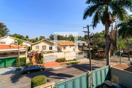 Casa de condomínio à venda com 300m², 4 quartos e 5 vagasVista Varanda Quarto 4