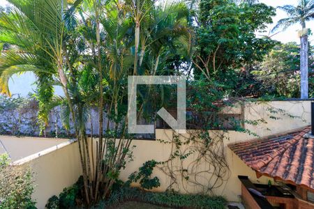 Casa de condomínio à venda com 300m², 4 quartos e 5 vagasVista Quarto 1