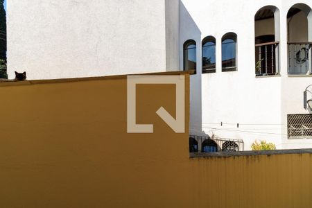 Casa de condomínio à venda com 300m², 4 quartos e 5 vagasVista Quarto 3