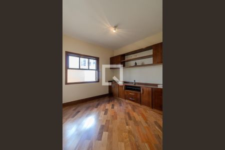 Casa de condomínio à venda com 300m², 4 quartos e 5 vagasQuarto 3