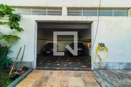 Casa à venda com 206m², 3 quartos e 5 vagasFachada