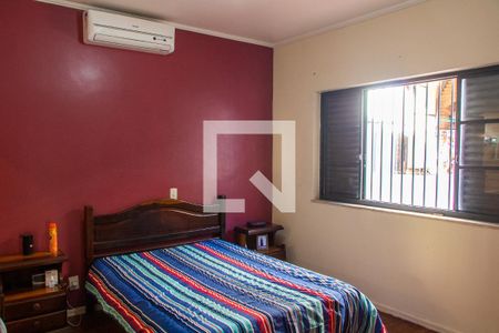 Casa à venda com 169m², 4 quartos e 3 vagas Casa à venda com 169m², 4 quartos e 3 vagasSUÍTE