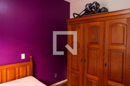 Casa à venda com 169m², 4 quartos e 3 vagas Casa à venda com 169m², 4 quartos e 3 vagasQUARTO 2