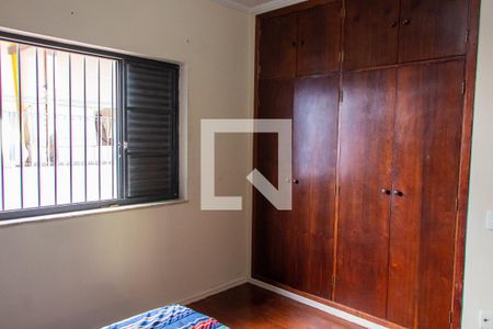 Casa à venda com 169m², 4 quartos e 3 vagas Casa à venda com 169m², 4 quartos e 3 vagasSUÍTE