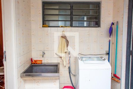 Casa à venda com 169m², 4 quartos e 3 vagas Casa à venda com 169m², 4 quartos e 3 vagasÁREA DE SERVIÇO