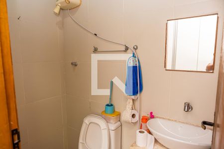 Casa para alugar com 250m², 3 quartos e 2 vagas Casa para alugar com 250m², 3 quartos e 2 vagasBanheiro Área de Serviço