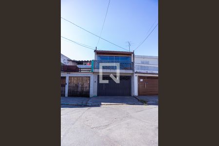 Casa para alugar com 250m², 3 quartos e 2 vagas Casa para alugar com 250m², 3 quartos e 2 vagasFachada