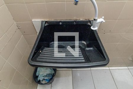 Apartamento à venda com 69m², 2 quartos e sem vaga Apartamento à venda com 69m², 2 quartos e sem vagaBanheiro