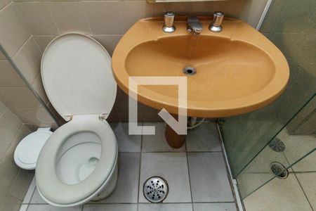 Apartamento à venda com 69m², 2 quartos e sem vaga Apartamento à venda com 69m², 2 quartos e sem vagaBanheiro