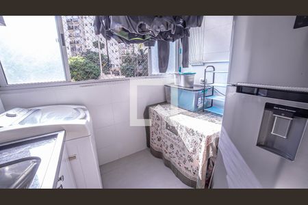 Apartamento à venda com 55m², 2 quartos e 1 vaga Apartamento à venda com 55m², 2 quartos e 1 vagaCozinha