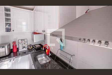 Apartamento à venda com 55m², 2 quartos e 1 vaga Apartamento à venda com 55m², 2 quartos e 1 vagaCozinha