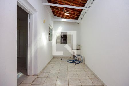 Casa para alugar com 125m², 2 quartos e 1 vaga Casa para alugar com 125m², 2 quartos e 1 vagaÁrea de Serviço