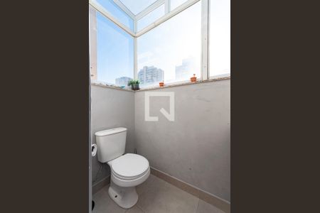 Apartamento à venda com 135m², 2 quartos e 2 vagasLavabo Externo