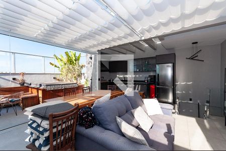 Apartamento à venda com 135m², 2 quartos e 2 vagasCobertura