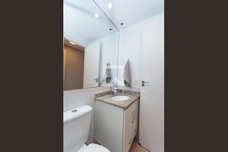 Apartamento à venda com 135m², 2 quartos e 2 vagasBanheiro do quarto 1 Suíte