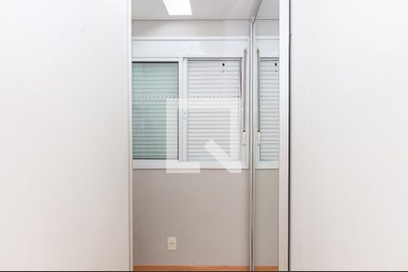 Apartamento à venda com 135m², 2 quartos e 2 vagasCloset Quarto 1 Suíte