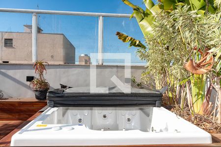 Apartamento à venda com 135m², 2 quartos e 2 vagasJacuzzi