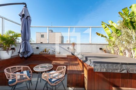 Apartamento à venda com 135m², 2 quartos e 2 vagasJacuzzi