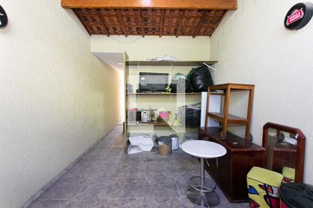 Casa à venda com 210m², 3 quartos e 2 vagas Casa à venda com 210m², 3 quartos e 2 vagasÁrea de Serviço